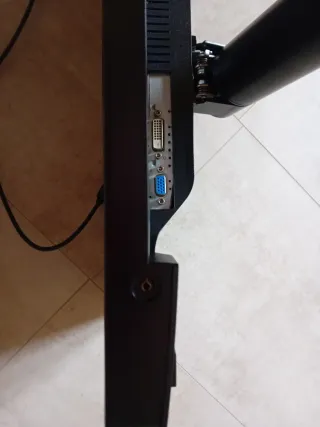 Monitor LED Philips Negro