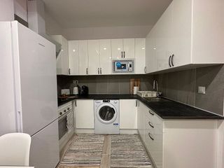 Edificio en venta en La Carihuela en Torremolinos