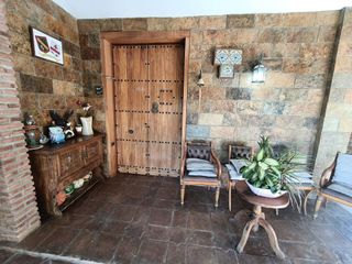 Chalet en venta en Pinos de Alhaurín - Periferia en Alhaurín de la Torre