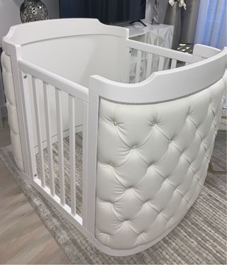 Cuna  de lujo de bebé