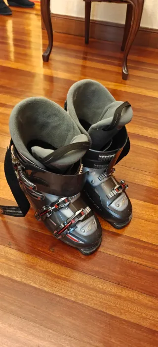 Pack Esquí Atomic Izor + Botas Nordica