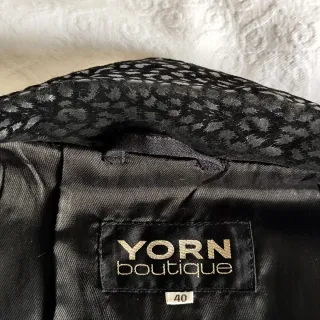 Chaqueta de ante negro