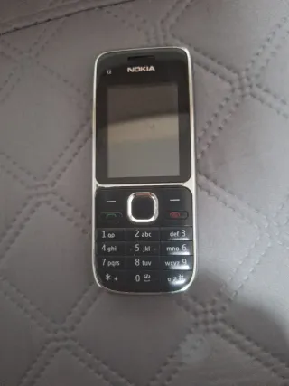 Teléfono Móvil Nokia C2 Negro y Plata