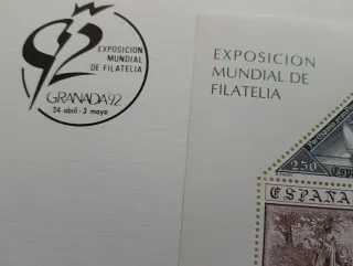 Carpeta Granada '92 Sevilla '92 con 2 hojas