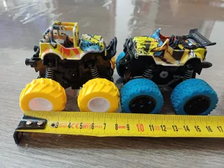 2 Monster Truck Giocattolo