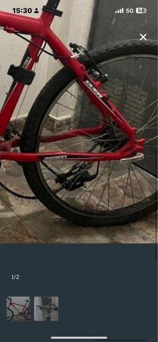 Bicicleta de montaña roja QUER