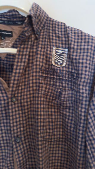 Camisa cuadros marrón y negra