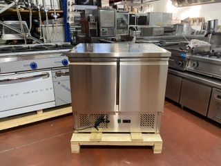 Mesa Fría 2 Puertas Nueva