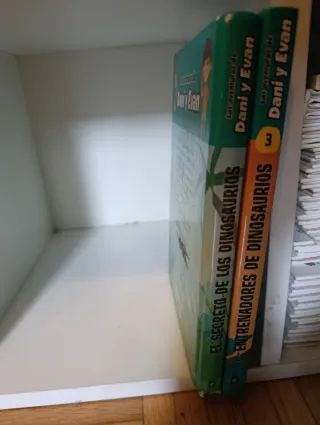 2 libros colección Dani y Evan