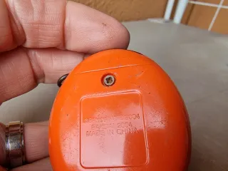 Tamagotchi 2004 Amarillo y Naranja