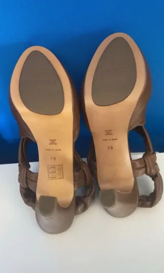 Zapatos de tacón Mascaró marrones