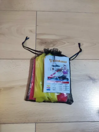 Material deportivo: rodillo, pelota y bandas