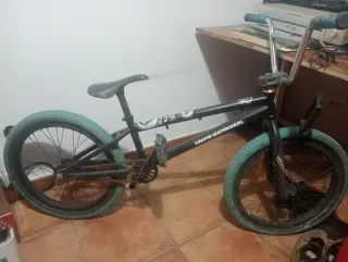 Bicicleta BMX