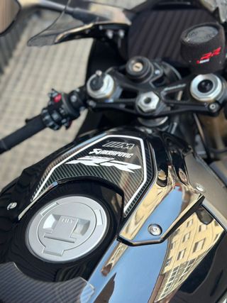 BMW S1000RR 2021 FULL EXTRAS