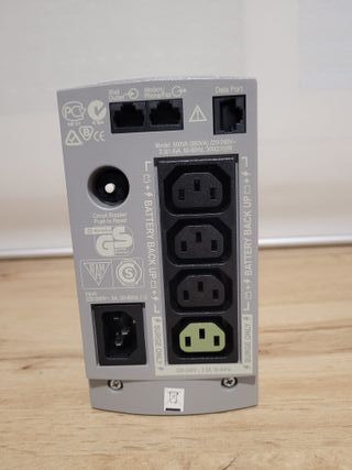 S.A.I. Back-UPS CS 500 APC