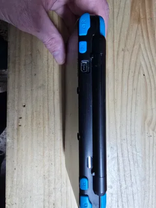 Nintendo 2DS XL Azul y Negro