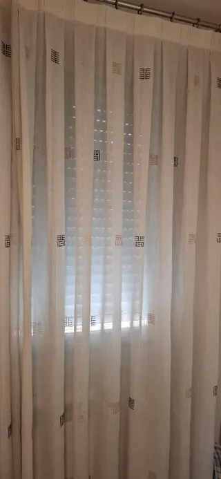 Cortinas 1.50 x 2.38cm confeccionadas a mano.