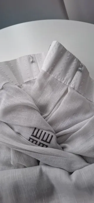 Cortinas 1.50 x 2.38cm confeccionadas a mano.