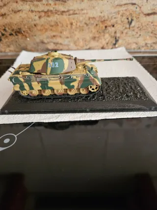 Maqueta Tanque Tiger Ausf. B Ardennes 1944