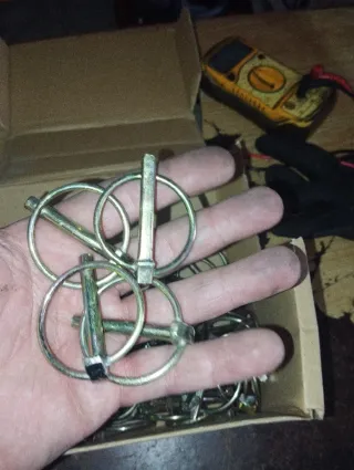 Lote 50 pasadores con anilla 7mm