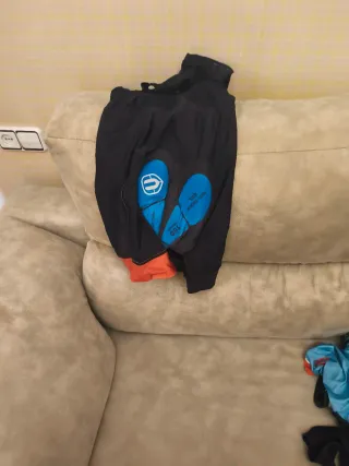 Maillot y culotte Mondraker