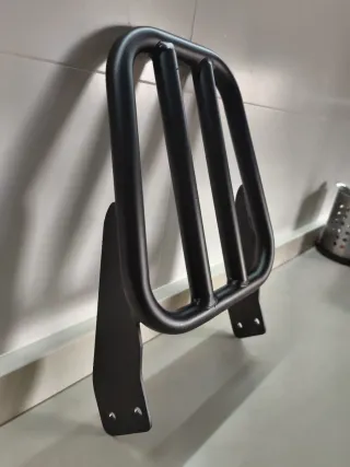 Parrilla Trasera Yamaha XV950 Negra