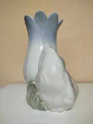 Figura de porcelana M. Requena.