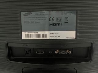 Monitor Samsung 22” LED Full HD