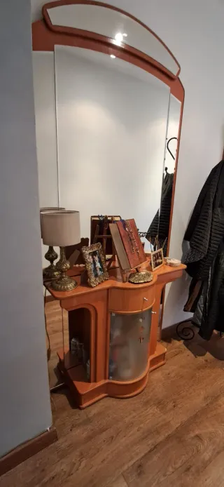 Mueble de entrada madera y metal