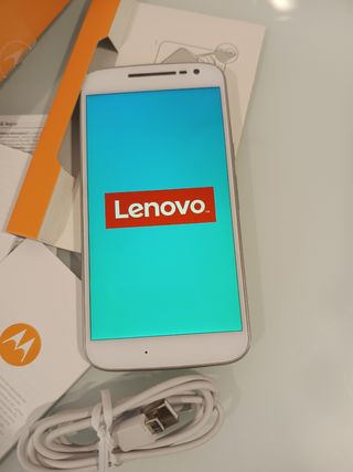 Motorola Moto G4 Blanco con Caja y Cable
