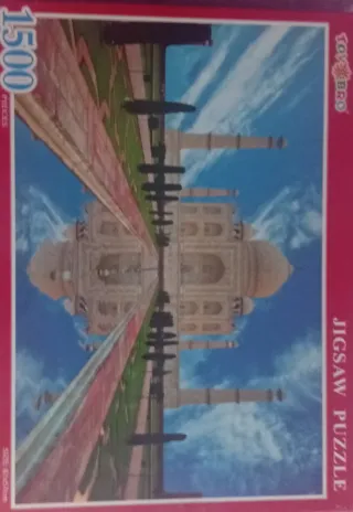 2 Puzzles 300 pzas + 1 Puzzle 1500 pzas