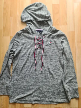 Sudadera Tommy Hilfiger gris con cordones