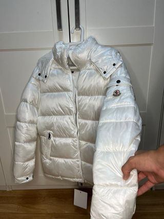 Chaqueta Moncler Blanca Acolchada