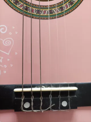 Guitarra Clásica Rosa Infantil
