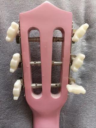 Guitarra Clásica Rosa Infantil