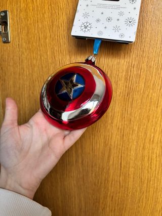 Adorno Disney, Capitán América