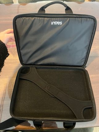 Maletín negro para Surface