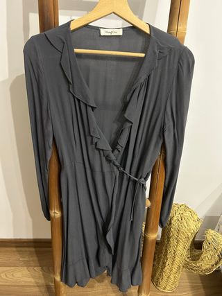 Vestido gris White & One