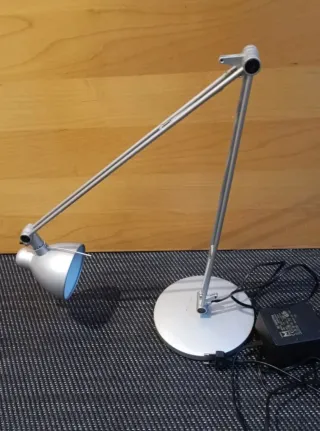 Flexo Luxo T88/87 Escritorio Metal M