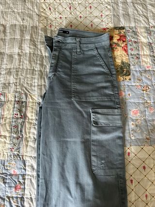 Pantalones cargo noon talla S/36