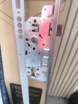 Tesa Assa Abloy TLB3566LAI Cerradura Multipunto de Embutir