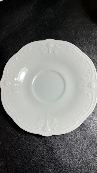 Juego de 4 tazas y platillos .TIRSCHENREUTH