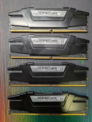 Kit G.Skill Ripjaws 32GB DDR4-3200 CL16