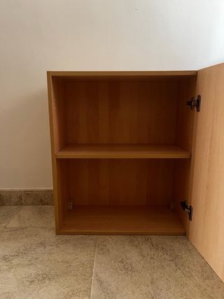 Mueble de madera color beige/marrón