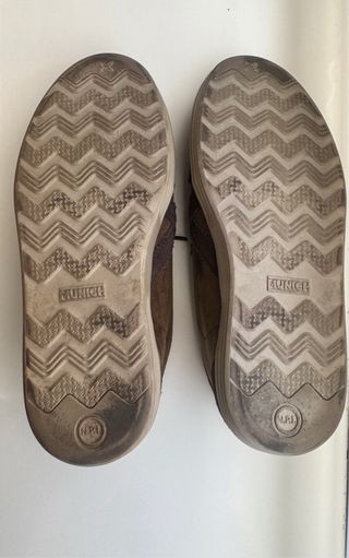 Zapatillas Munich Marrones y Moradas