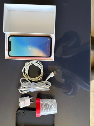 iPhone XR 128GB Rosso