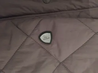 Chaqueta Álvaro Moreno verde acolchada