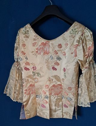 Traje de fallera vintage con zapatos. Marca Mejías