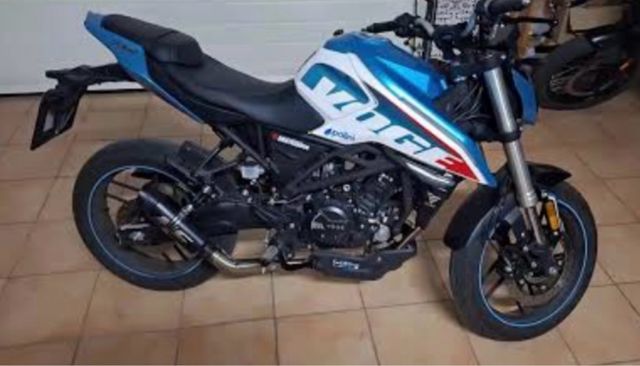 Escape Voge 125 Naked