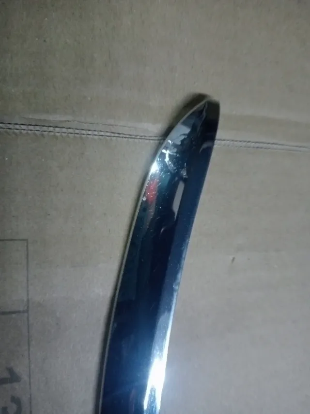 Moldura Delantera Izquierda Peugeot 407